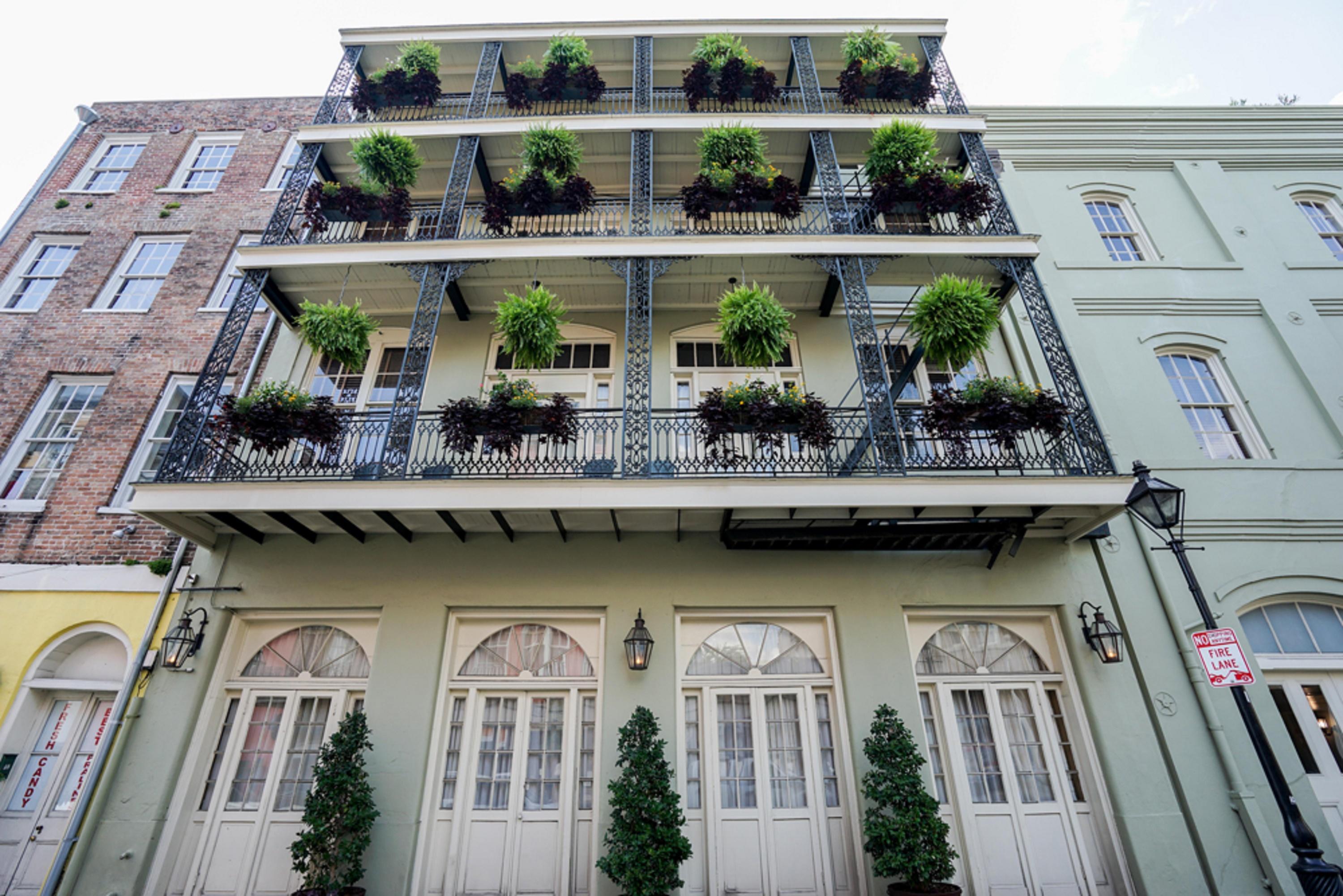 Bienville House Hotel New Orleans Exterior photo