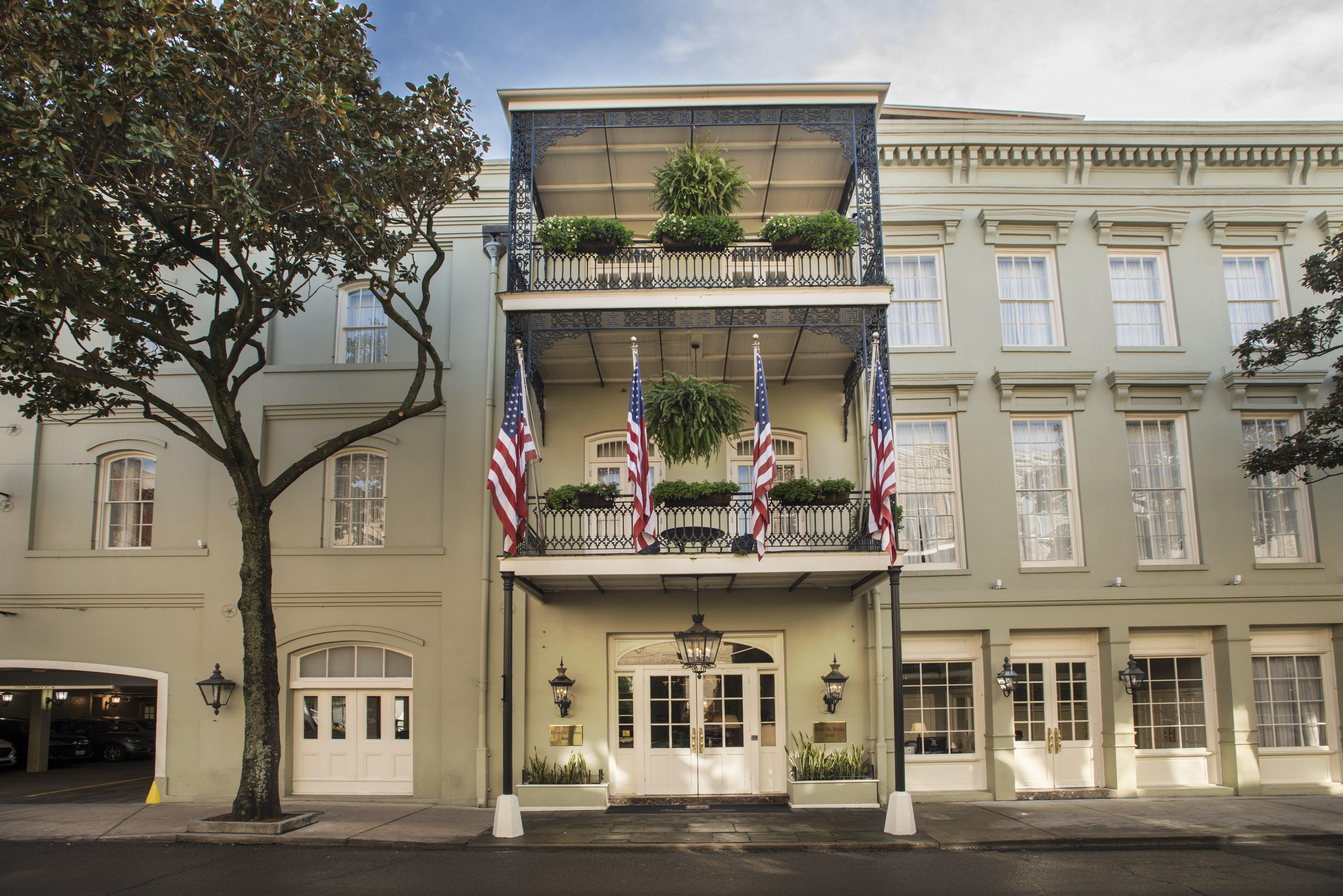 Bienville House Hotel New Orleans Exterior photo